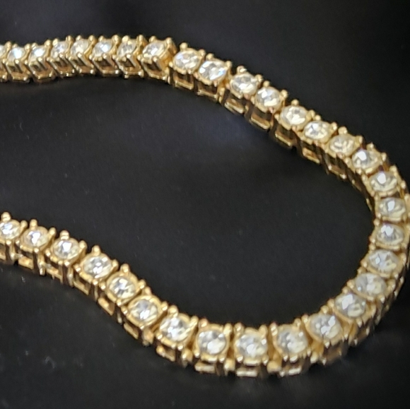 ANN TAYLOR STUNNING GOLD AND CRYSTAL ENCRUSTED NECKLACE | Gold Tone - Picture 1 of 10